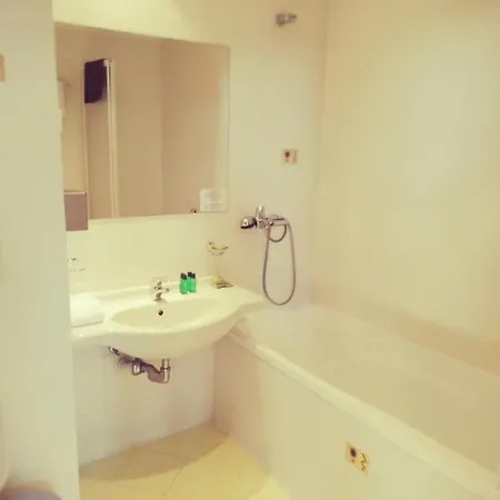 Hotel Plaza ブルガス