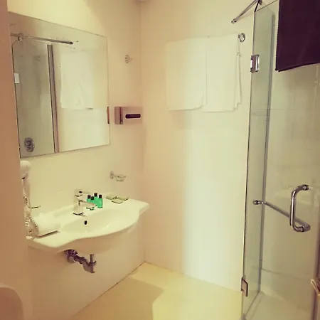 ホテル Hotel Plaza