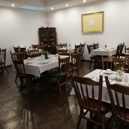 Hotel Plaza Hotel 3*