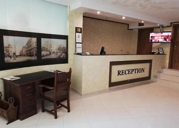 Хотел Хотел Плаза 3*